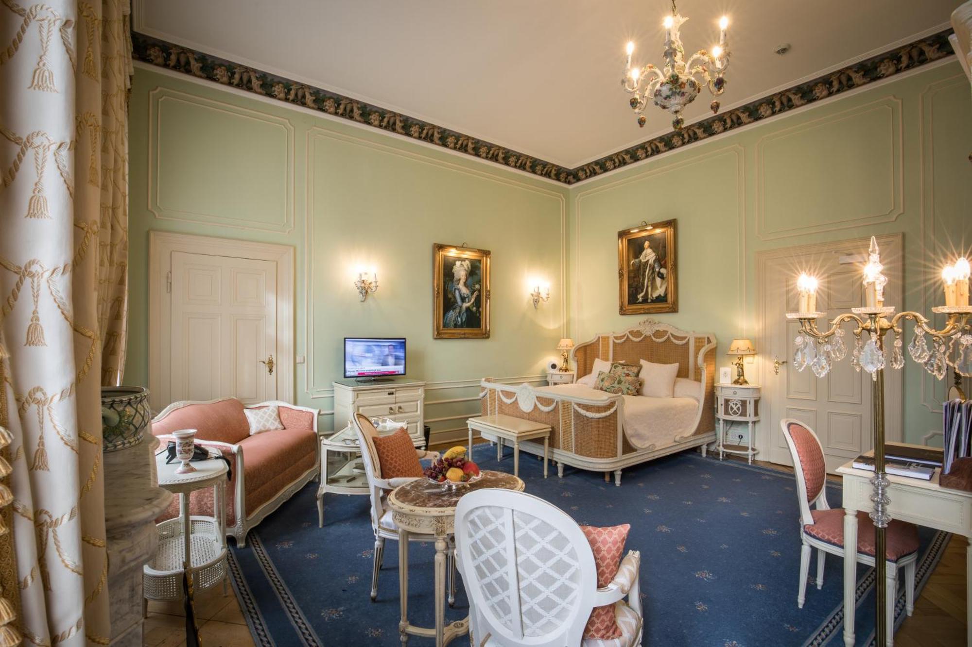 Junior Suite